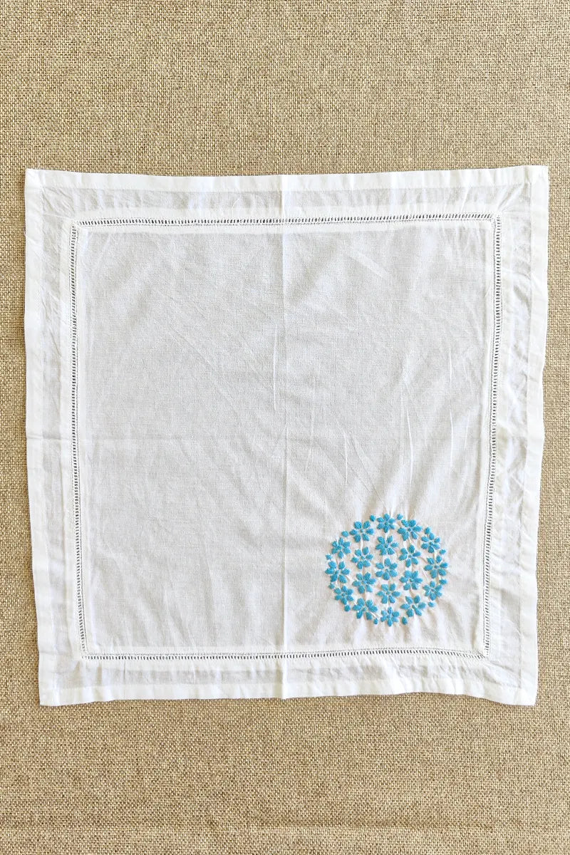 White Color Lucknowi Chikankari Face Napkins