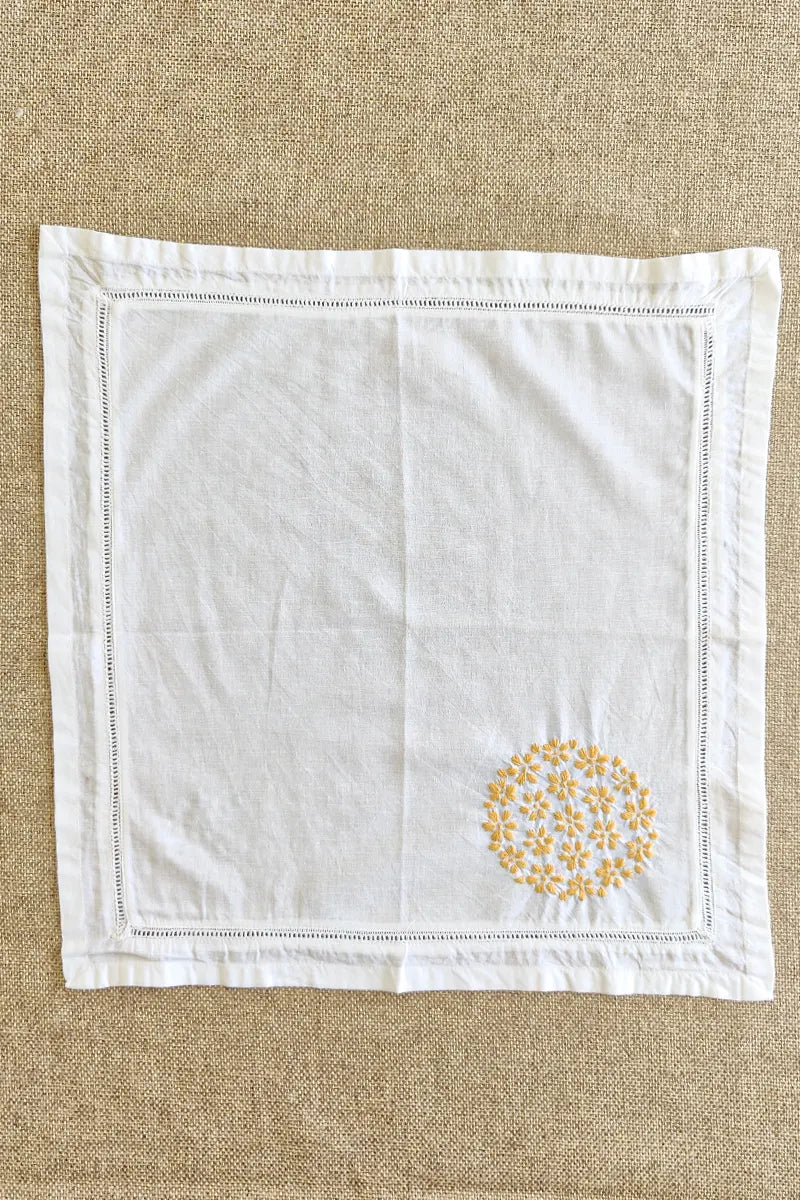 White Color Lucknowi Chikankari Face Napkins