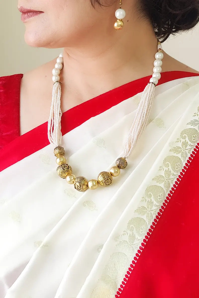 Golden White Color  Beads  Necklace With Dangle Earrings