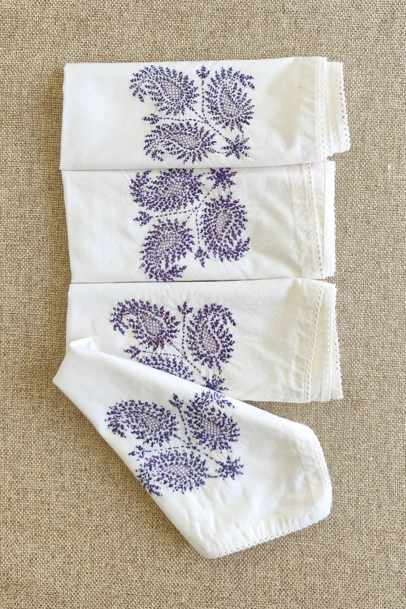 White Color Lucknowi Chikankari Face Napkins