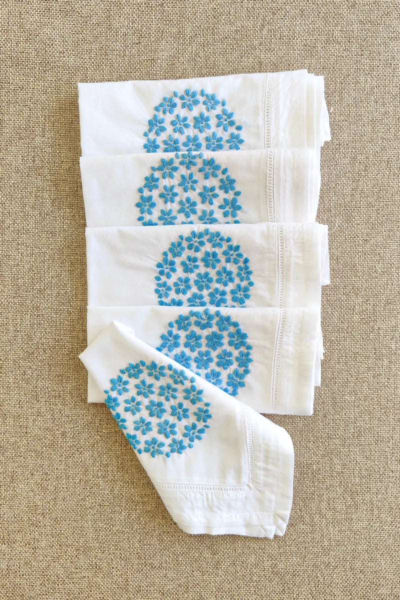 White Color Lucknowi Chikankari Face Napkins