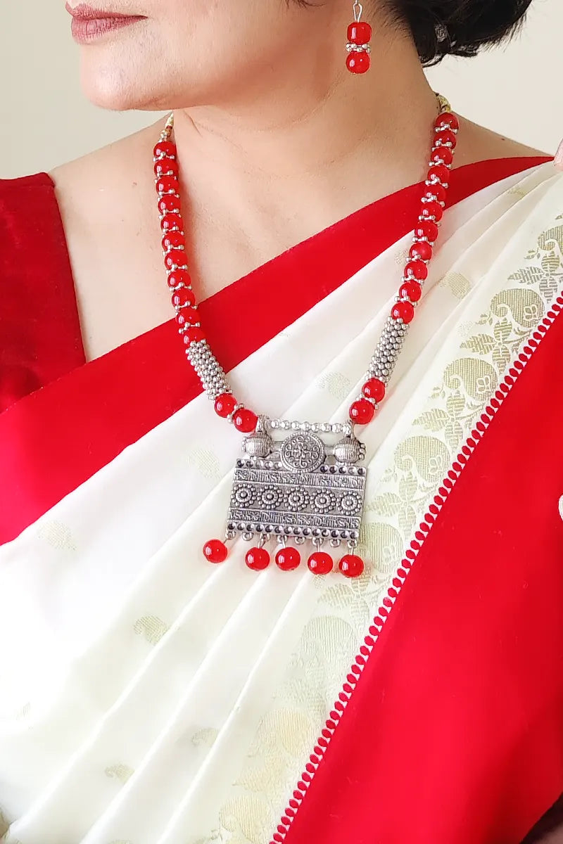 Red Color Neckpiece  Oxidise Pendant With Dangle Earrings